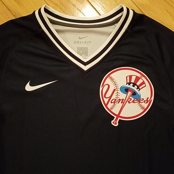 NWT Men's size S Nike NY Yankees jersey tee - Picture 2 of 9